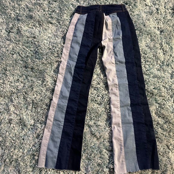 Altar’d State jeans size 26 - Picture 2 of 4